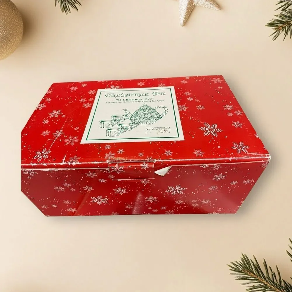 DEPT 56 6 PIECE TEA SET, O CHRISTMASS‎ TREE